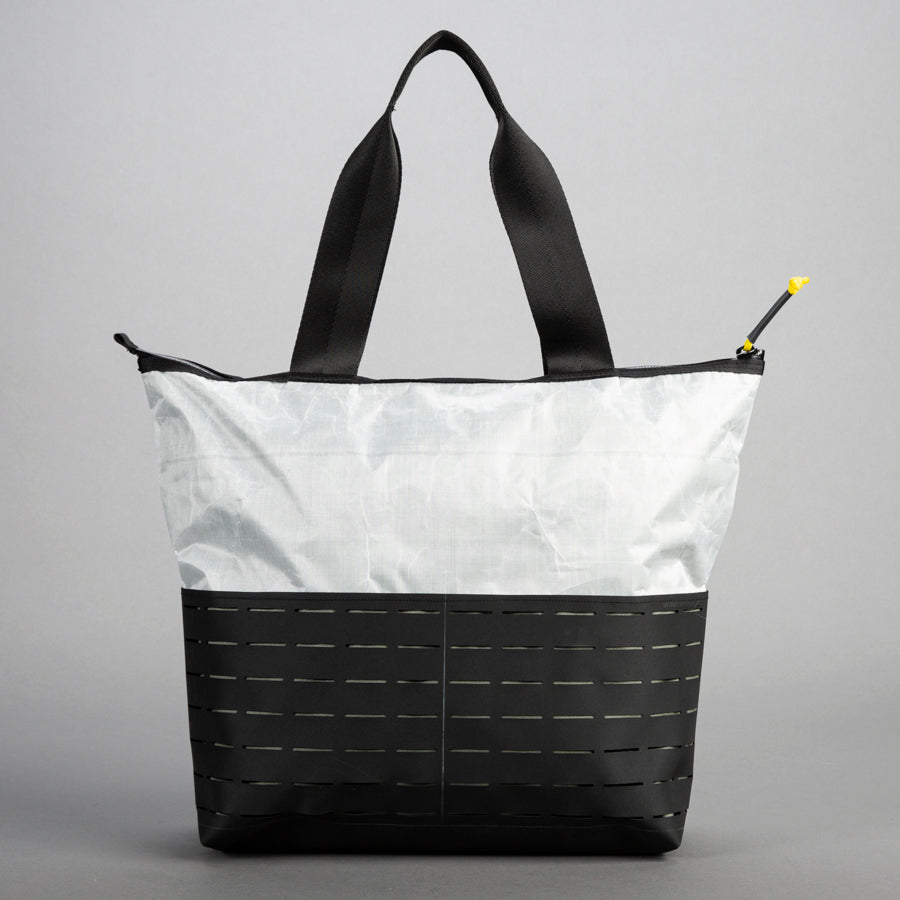 Minimal Tote MOLLE: CATEGORY ONE