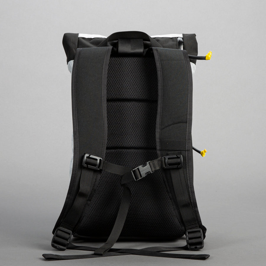 Apex Day Pack: CATEGORY ONE