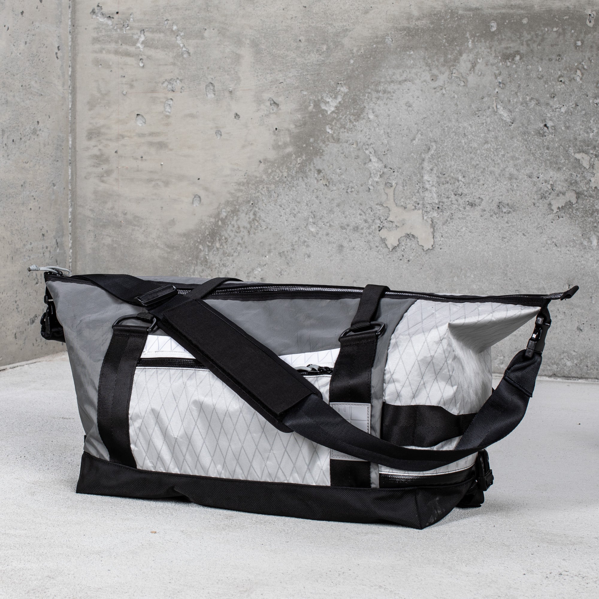 Arid Duffle 32L: GREYMAT
