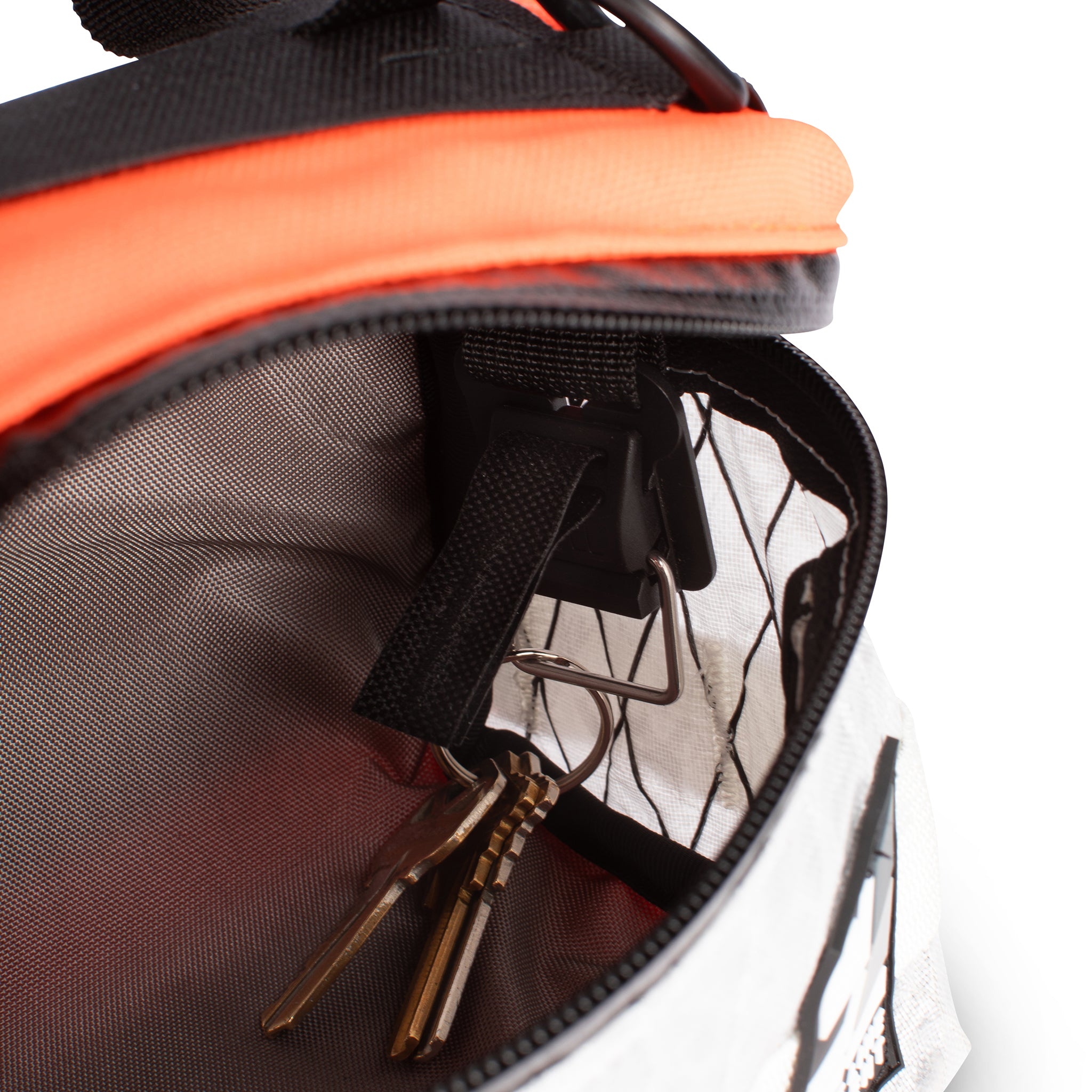 Pilot Bar Bag - Weatherproof Bicycle Handlebar Bag - XPac - Waxed Canvas - Cordura - Adjustable Harness System - 2.6L Cycling Bag - Handmade in USA