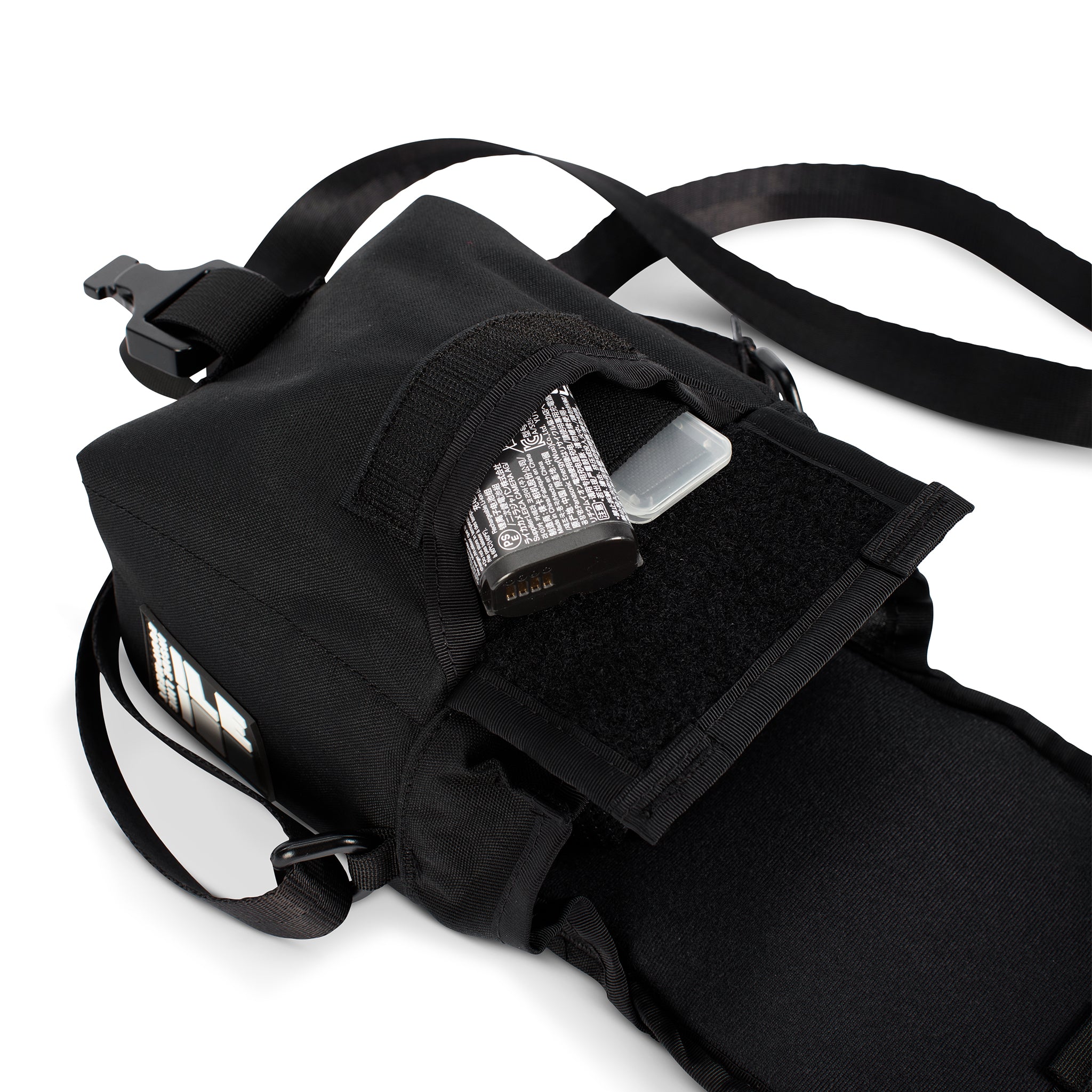DETAILS - handmade camera cross body - mirrorless camera - street photography - Cobra buckle - XPAC - made in USA