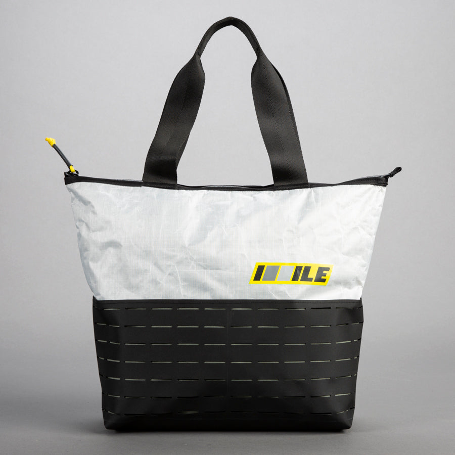 Minimal Tote MOLLE: CATEGORY ONE