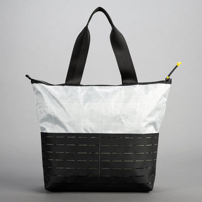 Minimal Tote MOLLE: CATEGORY ONE