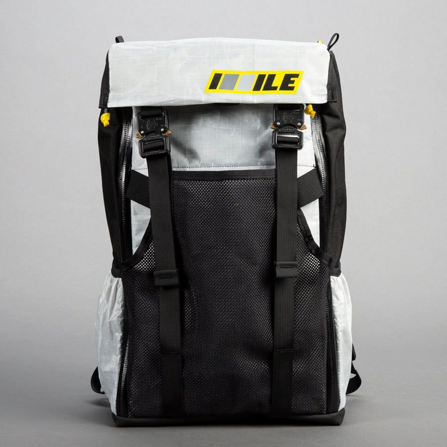 Race Day Bag: CATEGORY ONE